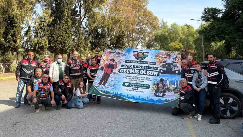 İzmirli Motosiklet Tutkunu Minik Ali’ye Hastane Önünde Sürpriz Moral