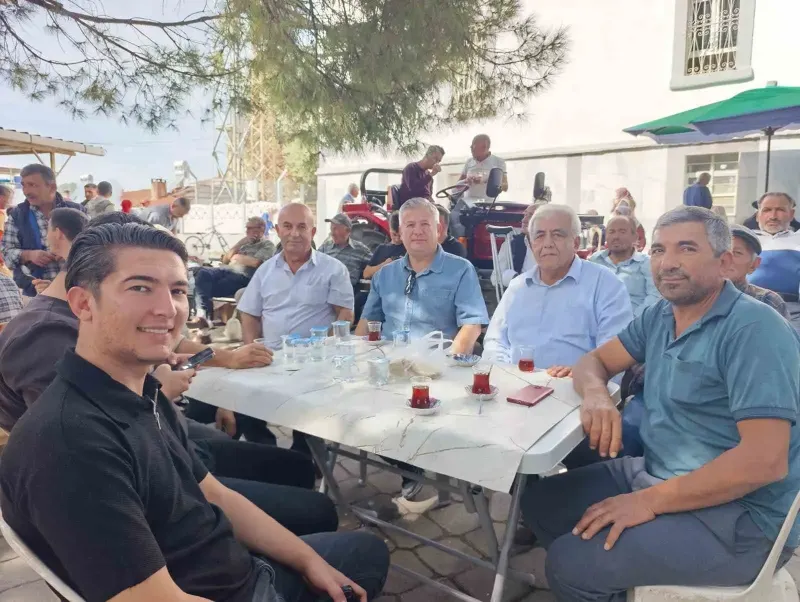 Manisa'da Geleneksel Köy Hayrında Farklı Şehirlerden Vatandaşlar Buluştu