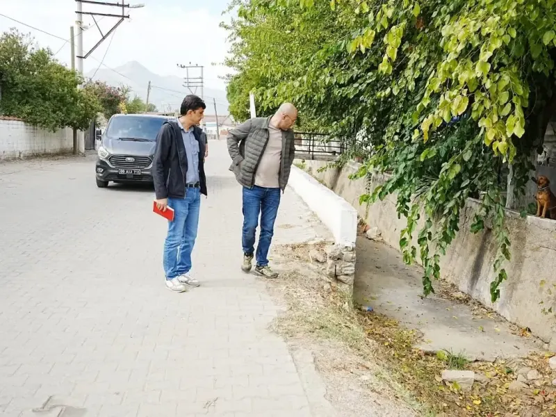 Germencik Belediye Başkanı Burak Zencirci Tekin Mahallesi'ni İnceledi