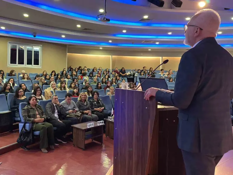 Eskişehir'de Normal Doğum ve Emzirme Haftası Kapsamında Bilgilendirme Programı Gerçekleştirildi
