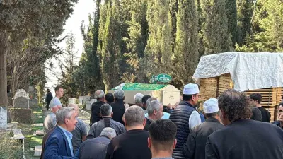 Manisa’daki Feci Kazada Hayatını Kaybeden On Bir Kişi Gözyaşlarıyla Toprağa Verildi