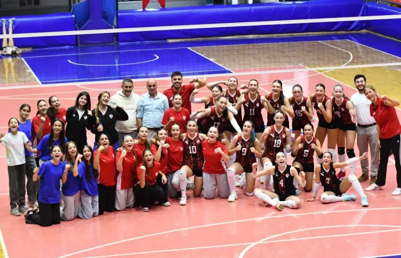 Yunusemre Belediyespor Deplasmanda Gelişim Koleji'ni Mağlup Etti