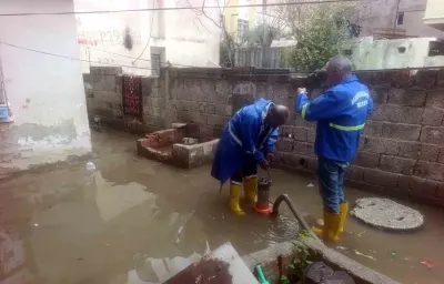 Mersin Akdeniz'de Sağanak Yağış Sebebiyle Ekipler Harekete Geçti
