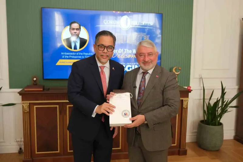 Filipinler Ankara Büyükelçisi Jaime Ramon T. Ascalon Jr. Çorum Belediyesini Ziyaret Etti
