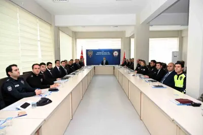 Erzincan Emniyet Müdürü Doköz Başkanlığında Güvenlik Toplantısı Gerçekleştirildi