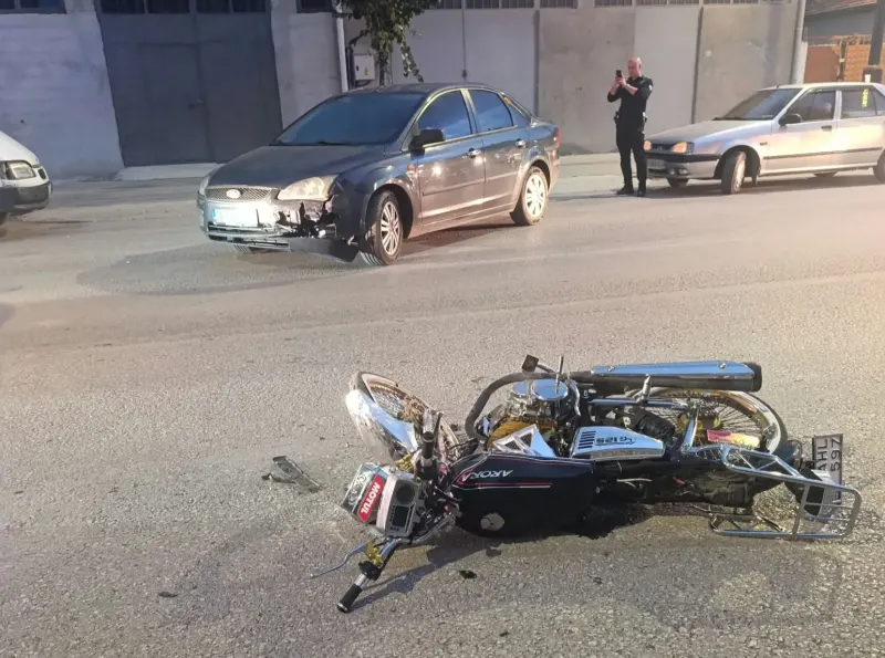 Çorum'da Otomobil ile Motosiklet Çarpıştı: Bir Kişi Yaralandı
