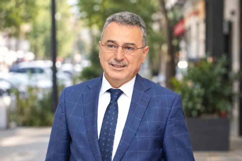 İlkadım Belediyesi Samsun Genelinde Yol Ve Kaldırım Çalışmalarını Sürdürüyor