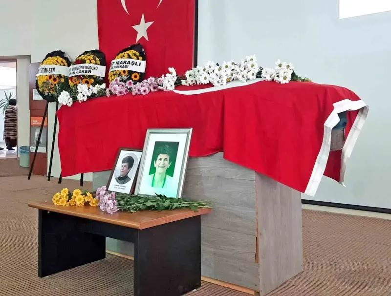 Çeşme İmam Hatip Ortaokulu Müdürü Nemide Korkmaz Hayatını Kaybetti