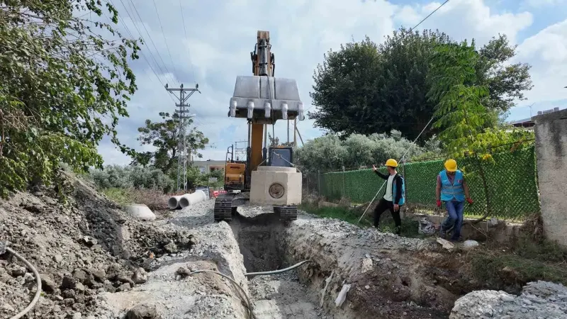 Hatay Samandağ İlçesinde Altyapı Çalışmaları Devam Ediyor