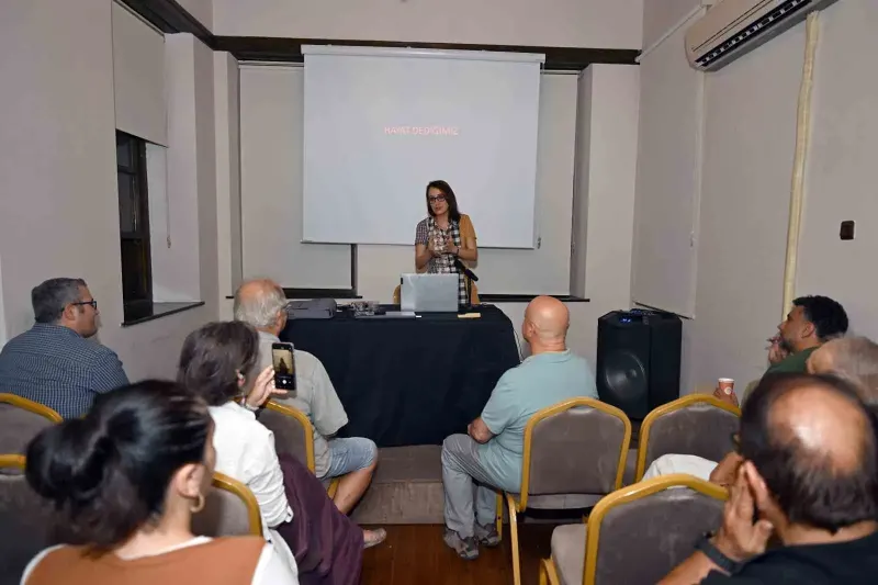 Mersin'de Sanat ve Fotoğraf Söyleşileri Başladı