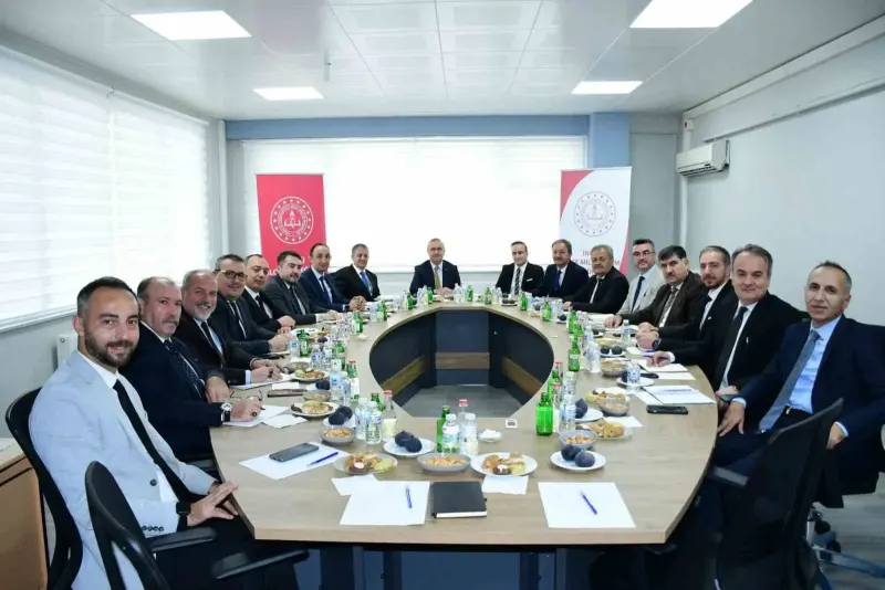 Eskişehir'de Eğitim Yöneticileri İnönü İlçesinde Buluştu