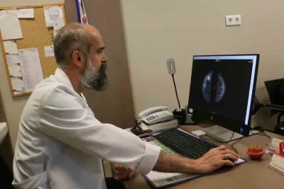Diyarbakır'da Uzmanından Uyarı: Her Sekiz Kadından Biri Risk Altında