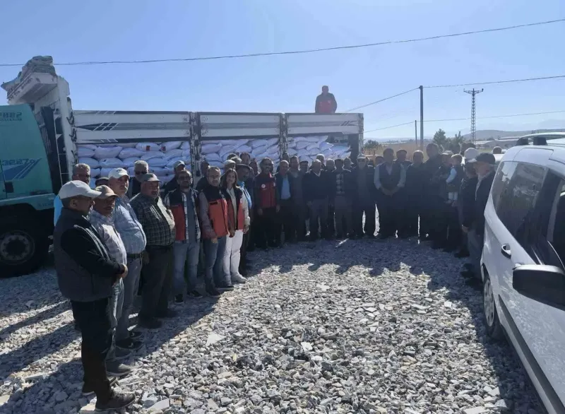 İscehisar İlçesinde Çiftçilere Hibe Destekli Buğday Tohumu Dağıtımı Gerçekleştirildi