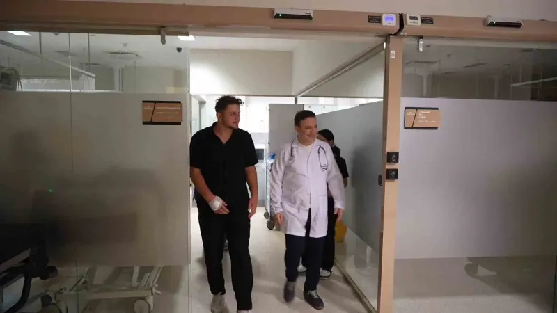 Samsun Sahilinde Boğulma Tehlikesi Geçiren Genç Yoğun Bakımdan Kurtuldu