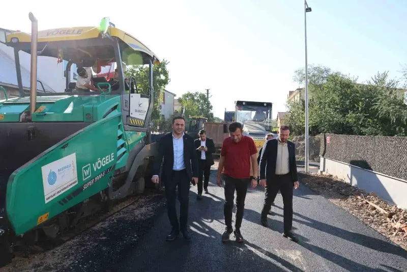 Başiskele Belediyesi Tarafından Yeşilyurt Mahallesi’nde Asfalt Çalışmaları Hız Kesmeden Devam Ediyor