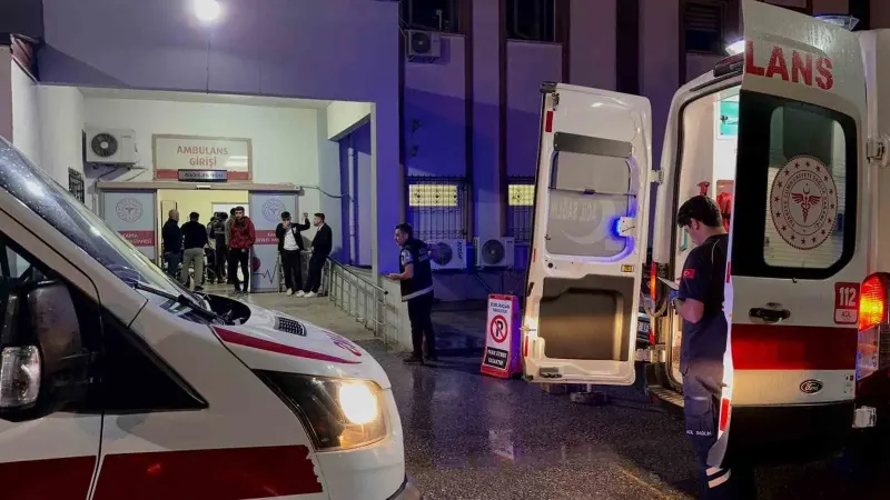 Adıyaman’da Elektrik İşçilerine Çarpan Sürücü Kaçtı