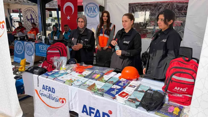 Adıyaman Kent Meydanı'nda Afet Farkındalık Etkinliği Düzenlendi
