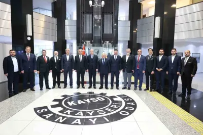 Hulusi Akar’dan Kayseri Sanayi Odası’na Tebrik Ziyareti