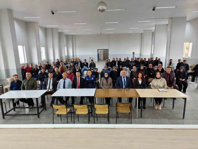Hisarcık Belediyesi Çalışanlarına Teknolojik Bağımlılık ve Şiddetle Mücadele Eğitimi Verildi