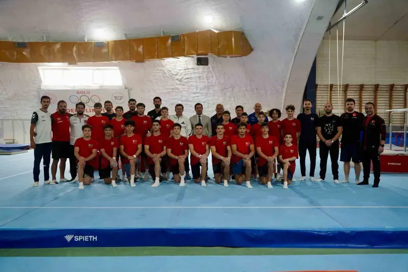 Milli Cimnastikçilere Şampiyona Öncesi Bolu Kampında Moral Ziyareti