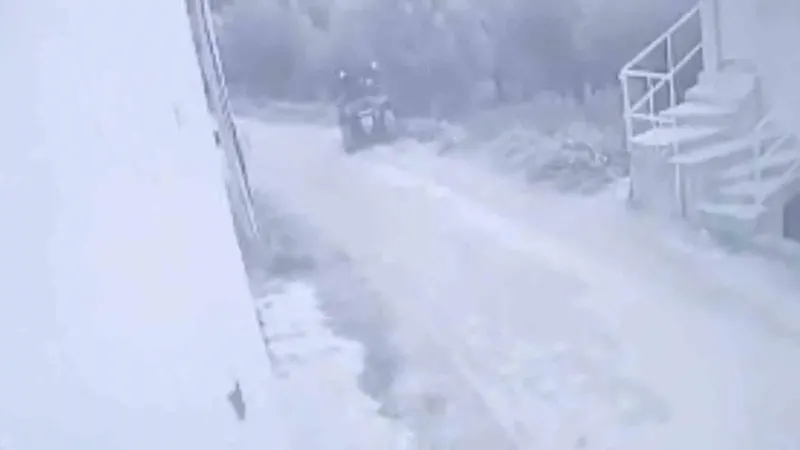 Bursa'da Tarlaya Uçan ATV Sürücüsü Ağır Yaralandı