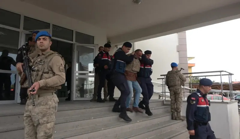 Kastamonu Taşköprü'deki 4 Kişilik Cinayet Soruşturmasında Baba ve Oğul Tutuklandı