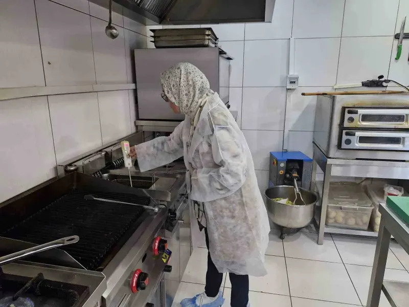 Erzurum'da Gıda Güvenliği İçin Bir Haftada 248 Denetim Yapıldı