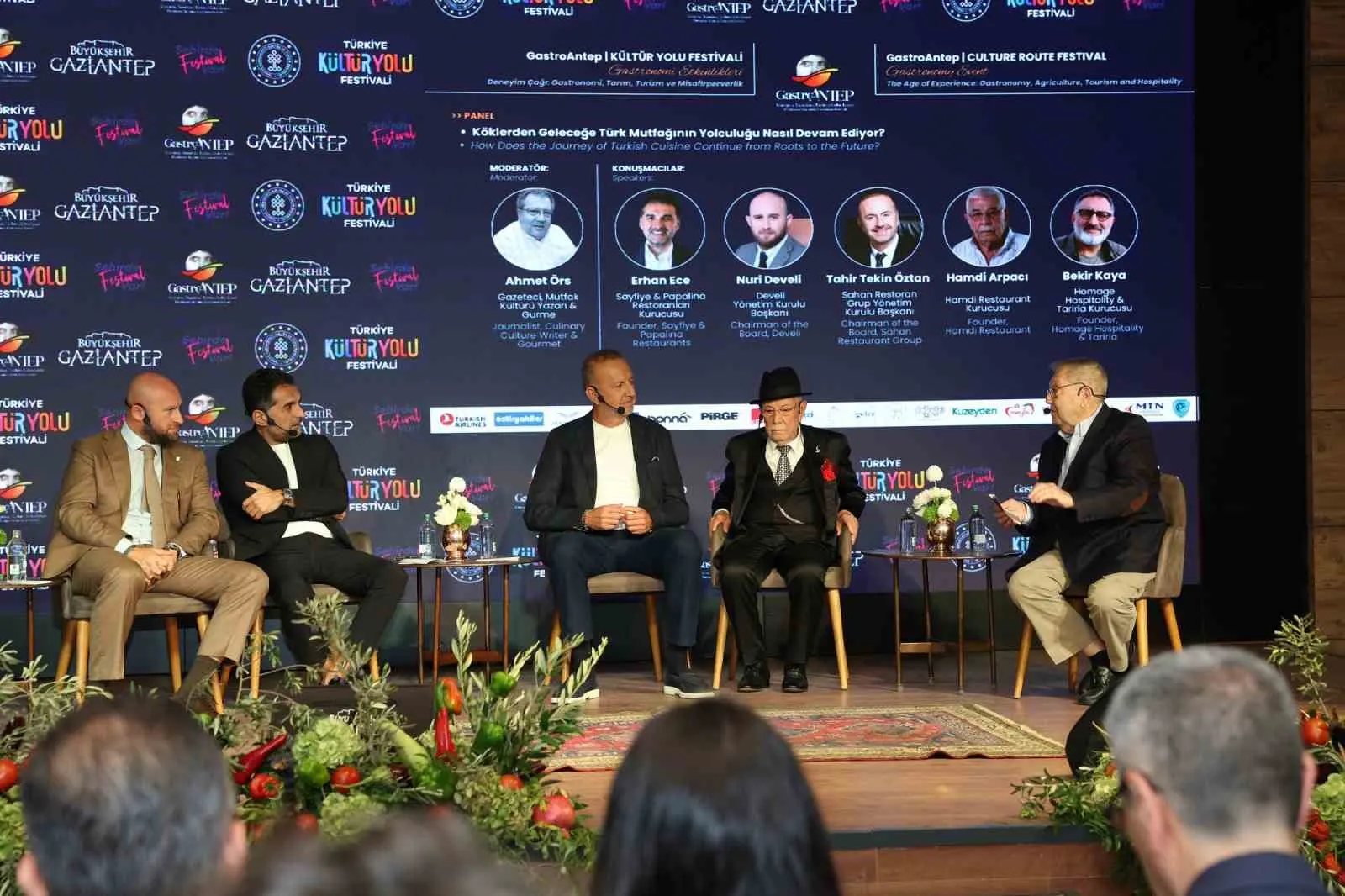 Gaziantep'te Türk Mutfağının Geleceği ve Geleneksel Değerleri Masaya Yatırıldı